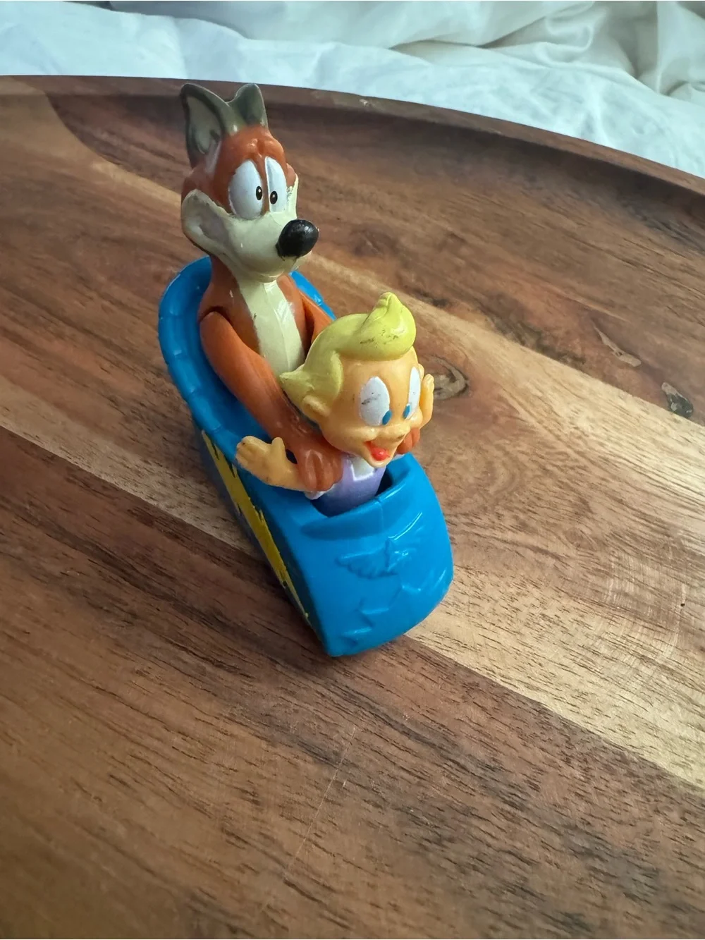 Warner Bros. Looney Tunes McDonald's Fast Food Toy Blue Car with Wolf and Child